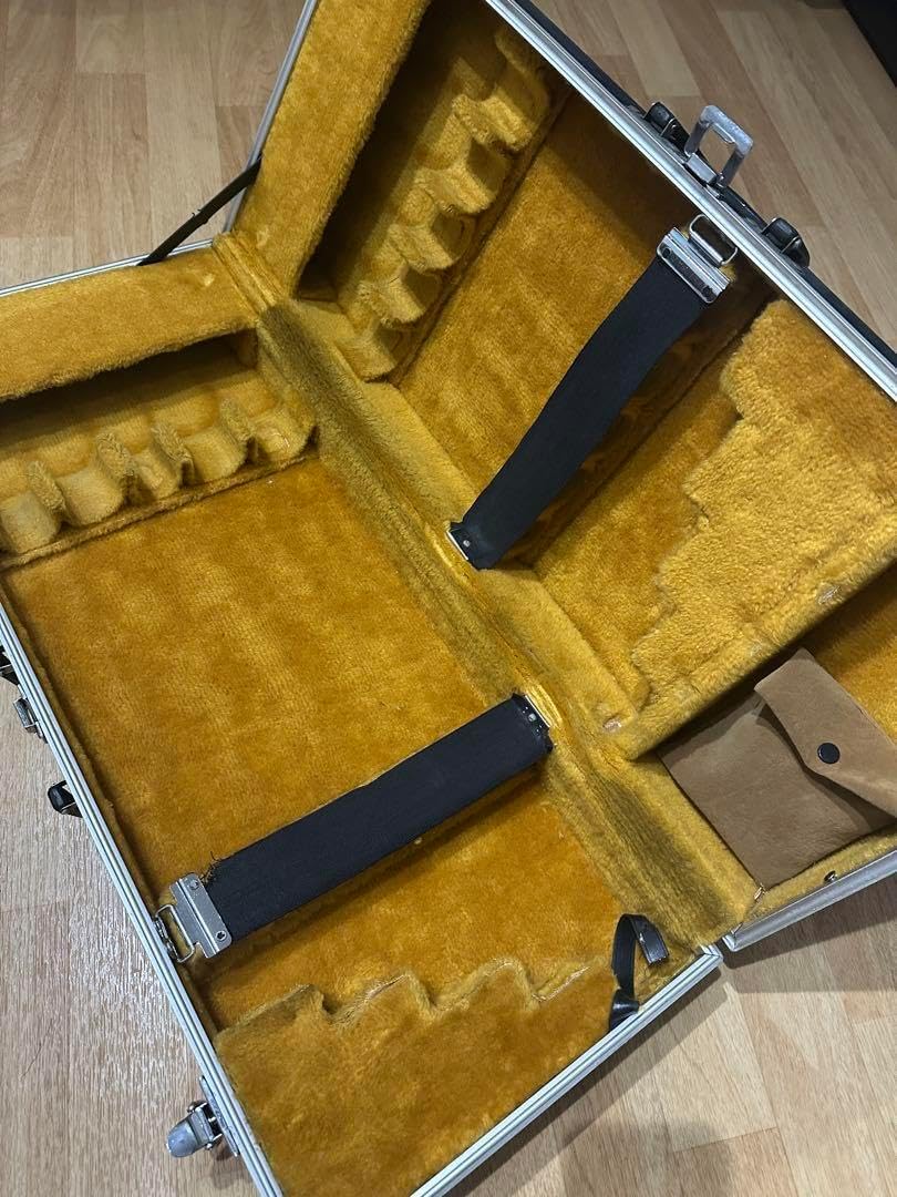 尺八　クロコ調レザーハードケース　10本収納　持ち運び　長方形　和楽器 尺八 クロコ調レザーハードケース 10本収納 持ち運び 長方形 和